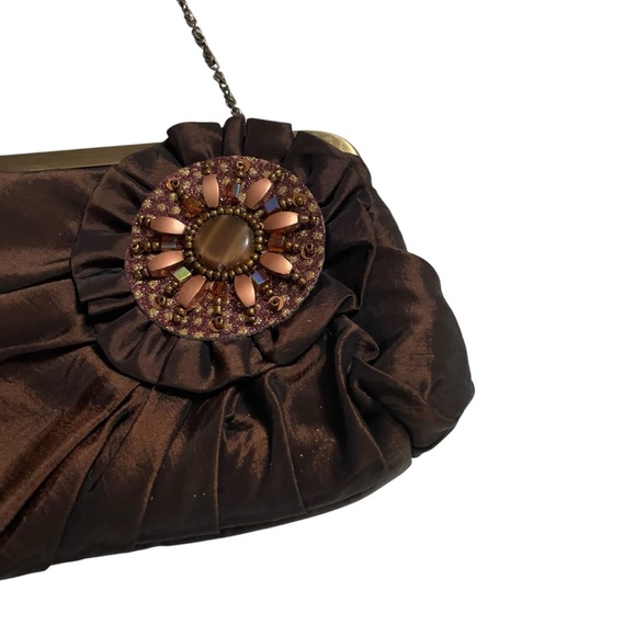 Vintage 60s Brown Lucite Beads Ribbon Flower Fold in Chain Strap Clutch Handbag - Picture 2 of 8
